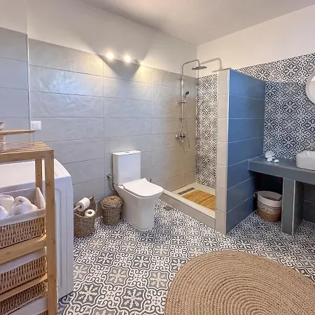Apartament Velitini's House Alianda *